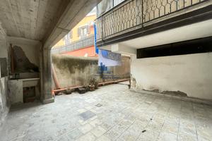 Bilocale con Cortile Privato-Zona Barriera