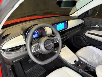 FIAT 600 Hybrid 110 CV DCT MHEV La Prima