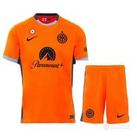 Maglia INTER Arancio + pantaloncino  Scudetto 2024