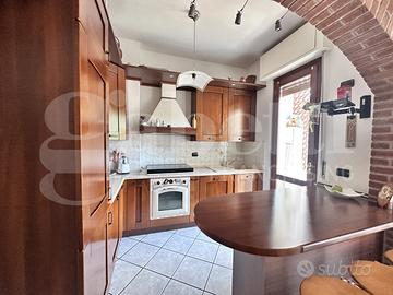 Appartamento Barni [Cod. rif 3234289VRG]