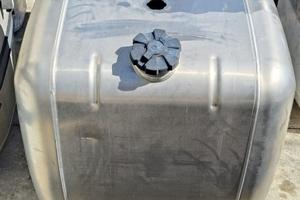 Serbatoio Carburante MERCEDES 320 lt cod. A9604703