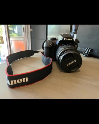 Fotocamera reflex Canon EOS 4000D starter + borsa