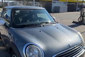 Mini one 2010