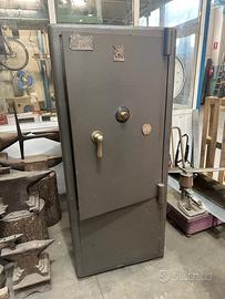 cassaforte LIPS VAGO