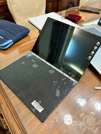 Lenovo Yoga Book – Convertible 2-in-1 con doppio s