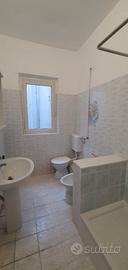 X ditte e aziende 5 posti letto zona porto