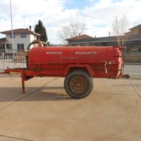 Botte liquame, motopompa, tubi irrigazione