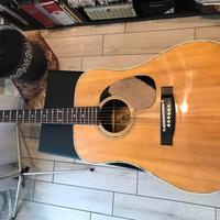 Chitarra Acustica vintage 