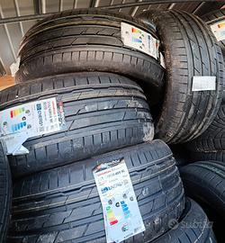 quattro gomme nuove  215/40/18