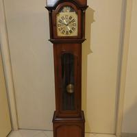 Pendolo a colonna da salone