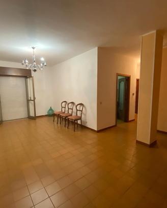 Appartamento in via Enrico medi rif.0639