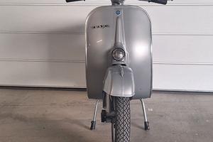 vespa 125 primavera et3