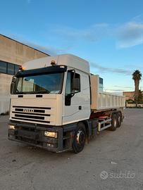 Iveco Magirus 240e42 macchina operatrice