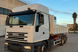 Iveco Magirus 240e42 macchina operatrice