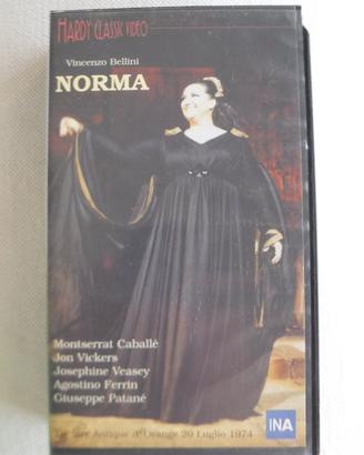 Videocassetta VHS "Norma" opera di V. Bellini 1974