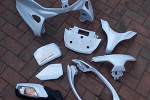 Burgman 650 '15 : faro scudo sella carene