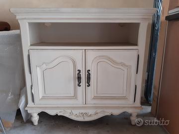 Mobile francese shabby