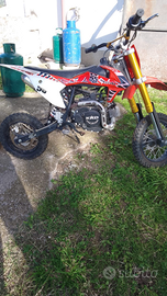 Mini cross/ pit bike
