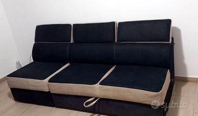 Divano Praticamente Nuovo.