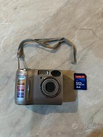 Nikon Coolpix 4600 + SD 512 MB