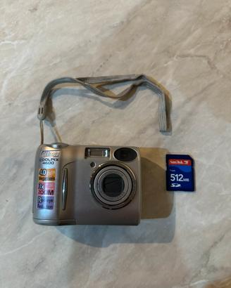 Nikon Coolpix 4600 + SD 512 MB