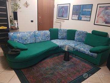 divano angolare scamosciato 
