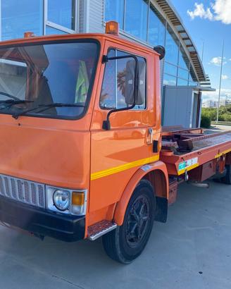 Carroattrezzi Fiat 90 nc licenza libera