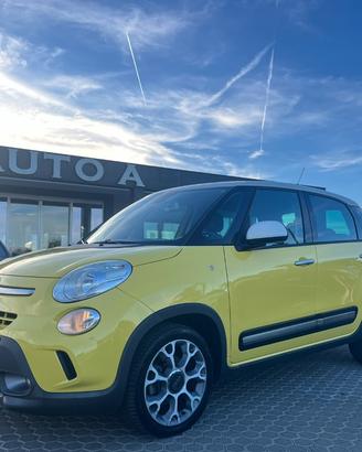 FIAT 500L 1.6 MJT 105 CV Trekking