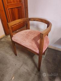 Poltroncina antica