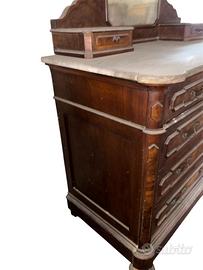 Cassettiera con specchio inizio 900