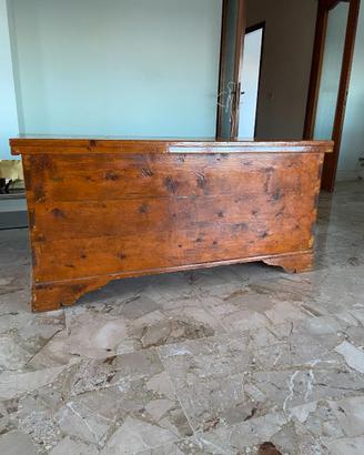 cassapanca in legno artigianale