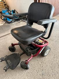 Kometa seggiola  elettrica per anziani o disabili