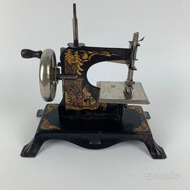 Antica Macchina da Cucire CASIGE Hänsel e Gretel