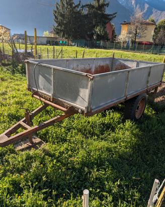 RIMORCHIO AGRICOLO PER TRATTORE