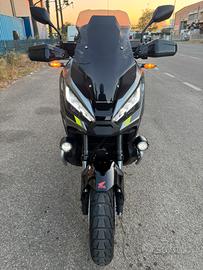 X-ADV 750 Adventure + Manopole Riscaldate