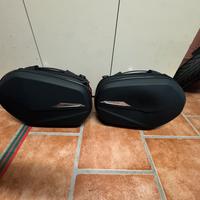 Givi borse  laterali termoformate  ST609 sport