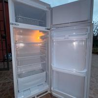 Frigo da incasso INDESIT con trasporto