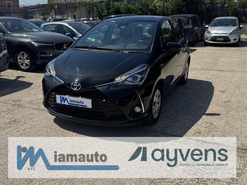 TOYOTA Yaris Hybrid Business 1.5cc 92cv AUTOM. R