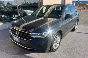 VOLKSWAGEN Tiguan 2.0 TDI 150CV SCR DSG Life IVA E