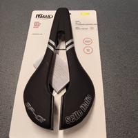 SELLE ITALIA SP-01 SUPER-FLOW L3 TITANIUM
