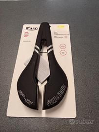 SELLE ITALIA SP-01 SUPER-FLOW L3 TITANIUM