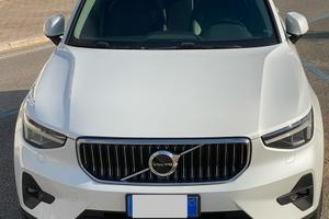 Volvo XC40 B3 FULL OPTIONAL PERMUTO/E