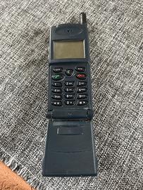 Samsung TIM SGH-2400 telefono vintage