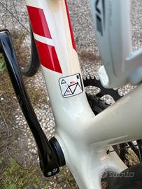 bicicletta corsa carbonio