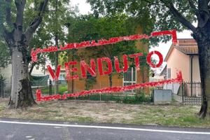 Villa di 87 m² con 4 locali e box auto a Conselice