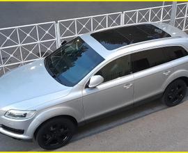 Audi q7 --3.0 v6 sline super accessoriata