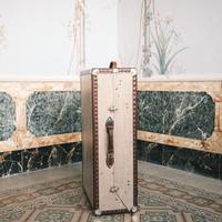 Baule / valigia armadio vintage con appendiabiti