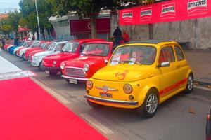 500 d'epoca imitazione Abarth.