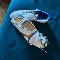 SCARPE DA CALCIO O CALCETTO