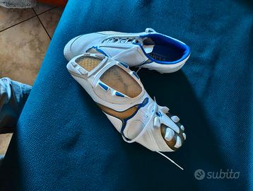 SCARPE DA CALCIO O CALCETTO
